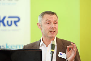 Andy Sweetman, Vorstandsvorsitzender von European Bioplastics, zieht eine positive Bilanz von der Darstellung der Biokunststoffe auf der interpack 2011.